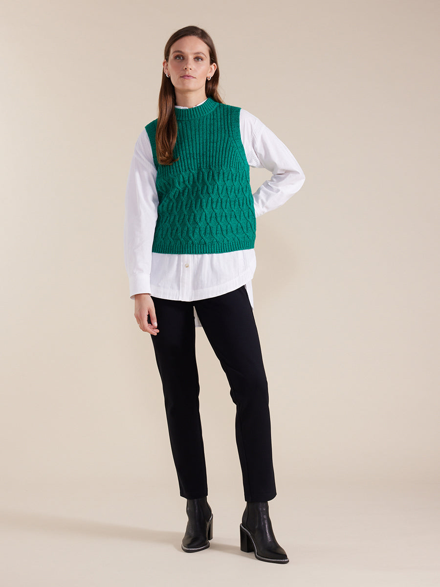MARCO POLO CABLE KNIT VEST - FOREST - WILDROSE