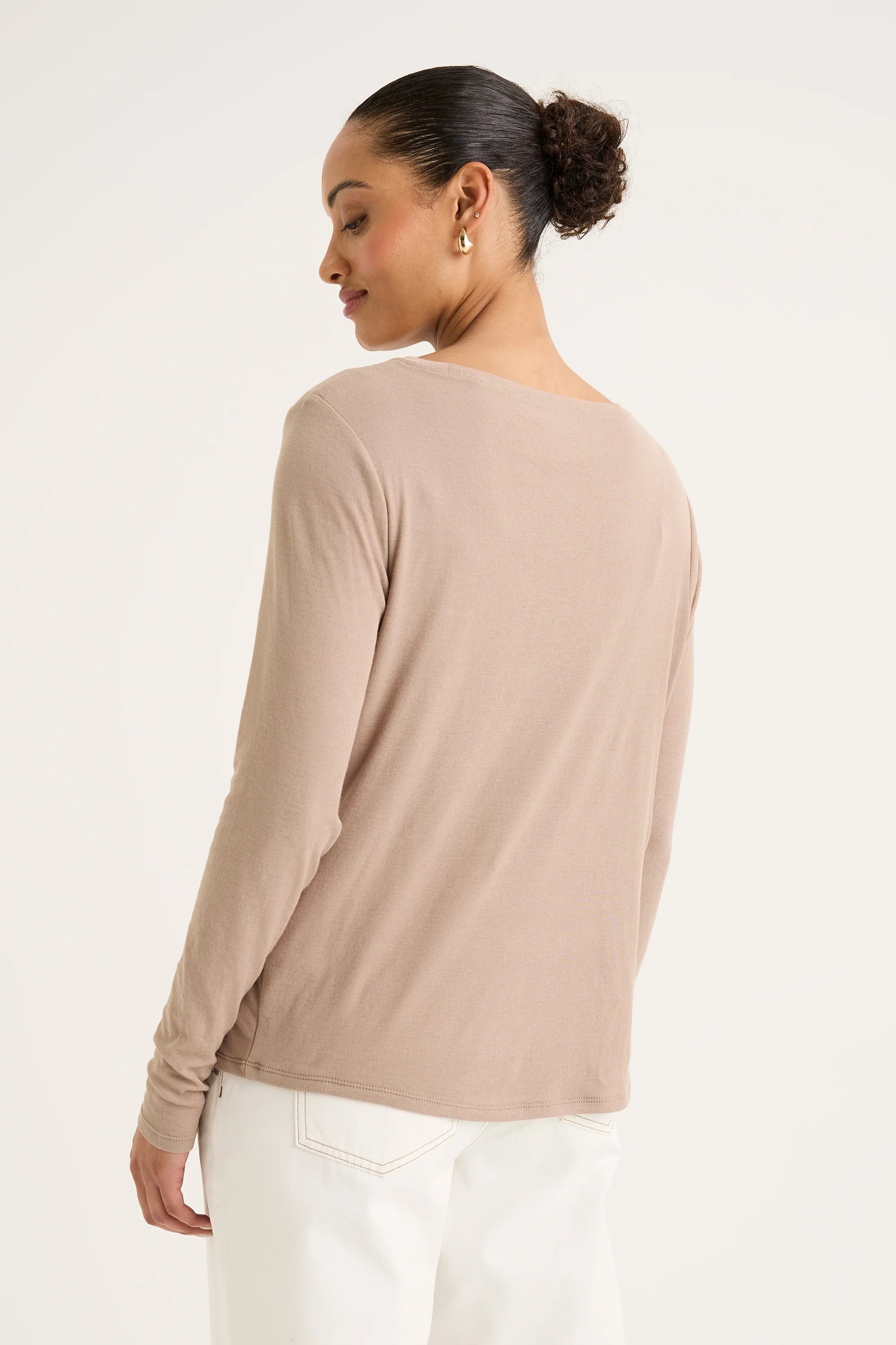 YARRA TRAIL ICE LAYER TEE - SANDSTONE - THE VOGUE STORE