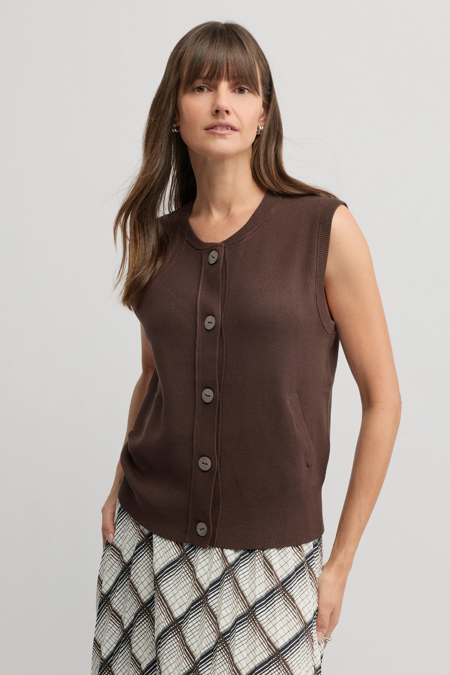 YARRA TRAIL PICCOLO VEST - TRUFFLE - THE VOGUE STORE