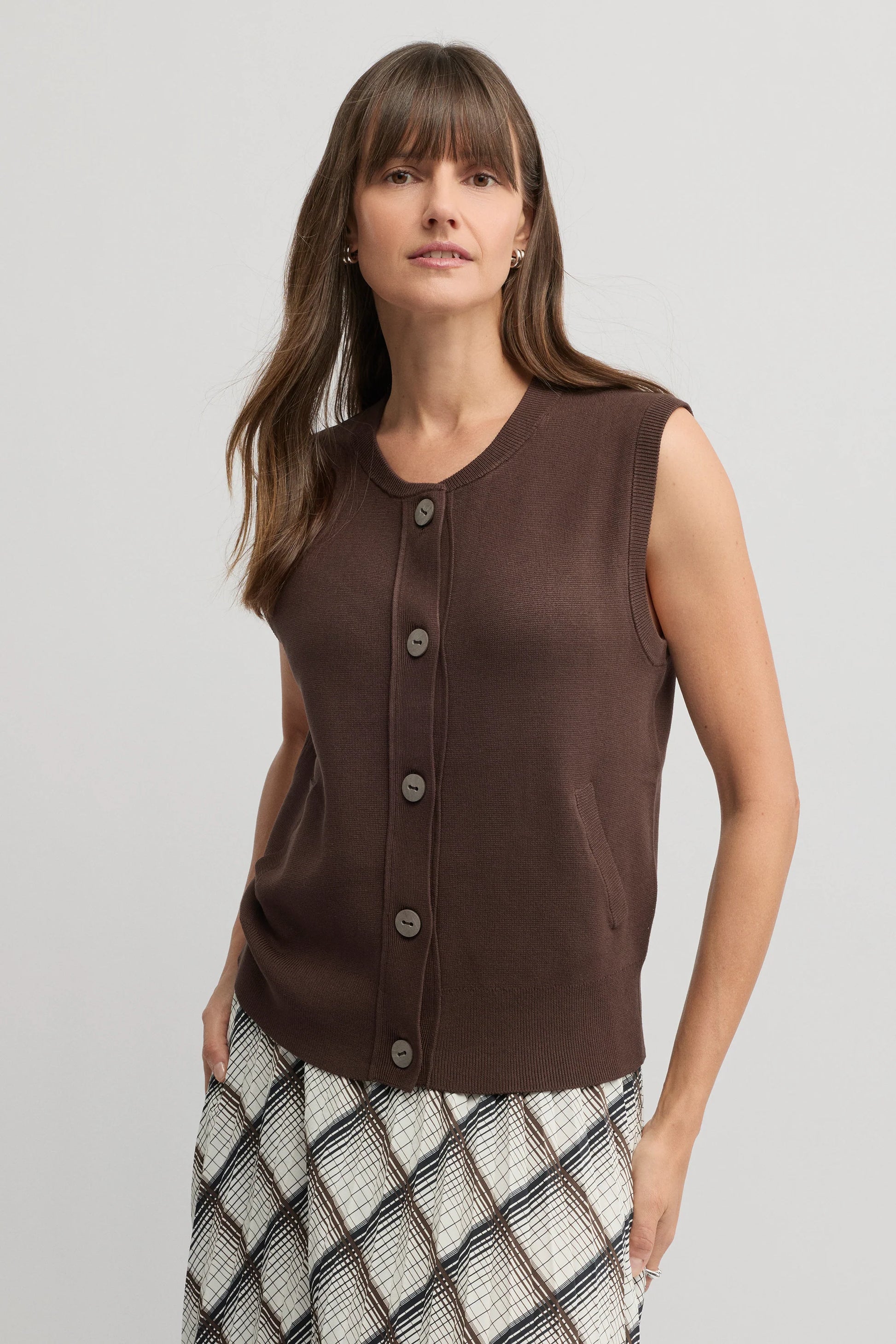 YARRA TRAIL PICCOLO VEST - TRUFFLE - THE VOGUE STORE