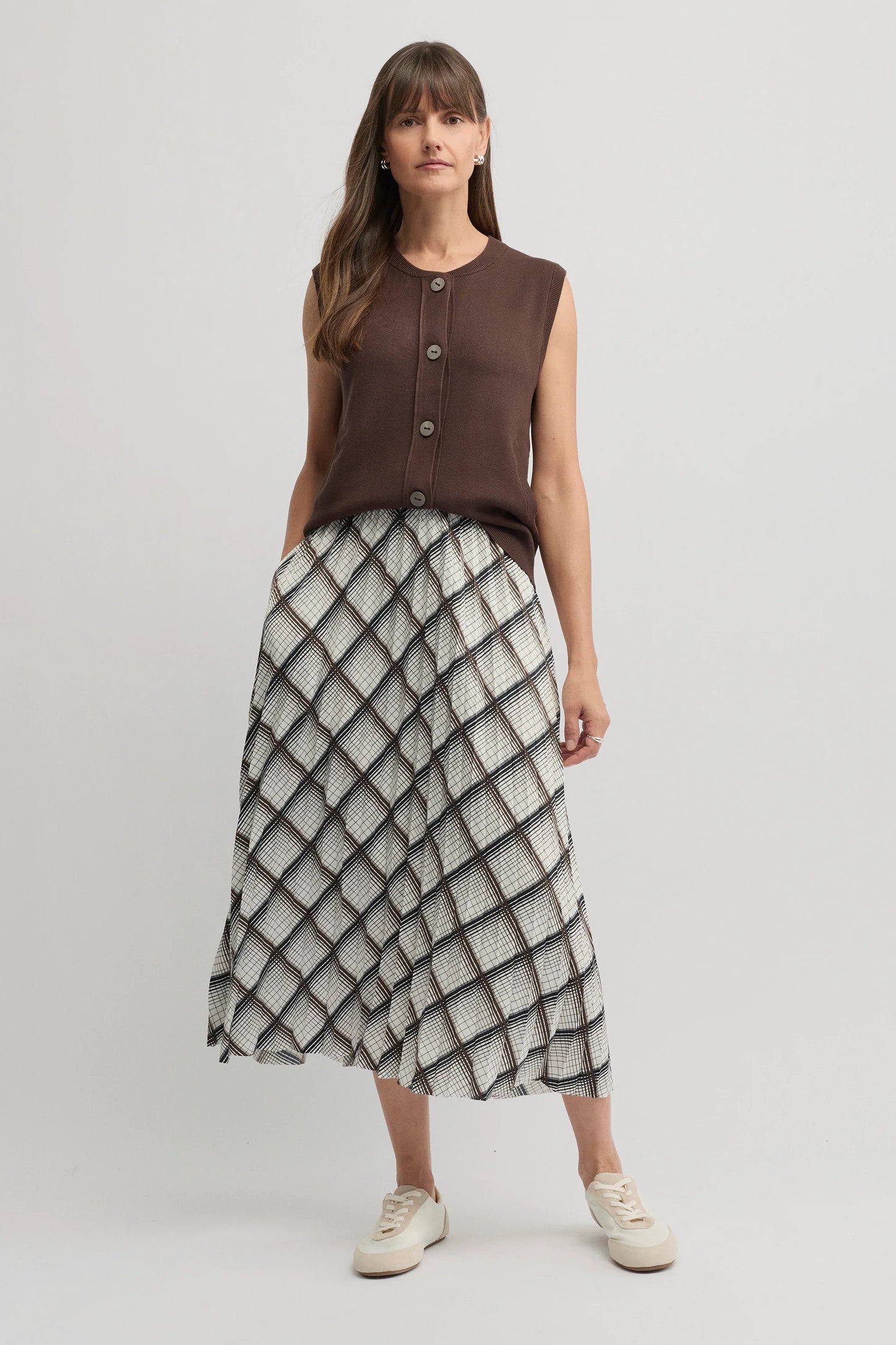 YARRA TRAIL PICCOLO VEST - TRUFFLE - THE VOGUE STORE