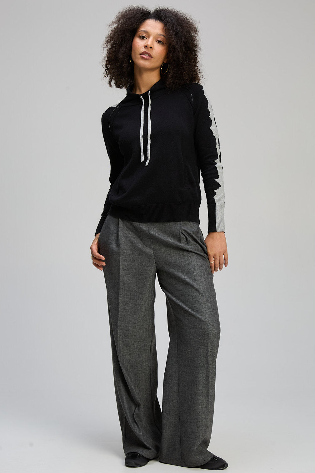 Z&P GRAPHIC NECK CORD - BLACK - THE VOGUE STORE