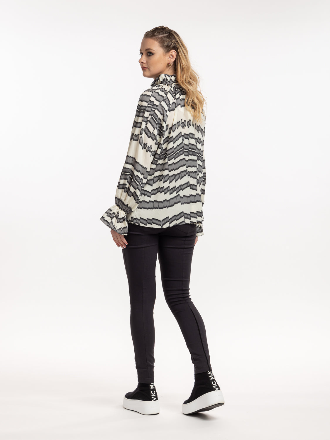 STYLE X LAB ARTIC TOP - PRINT - THE VOGUE STORE