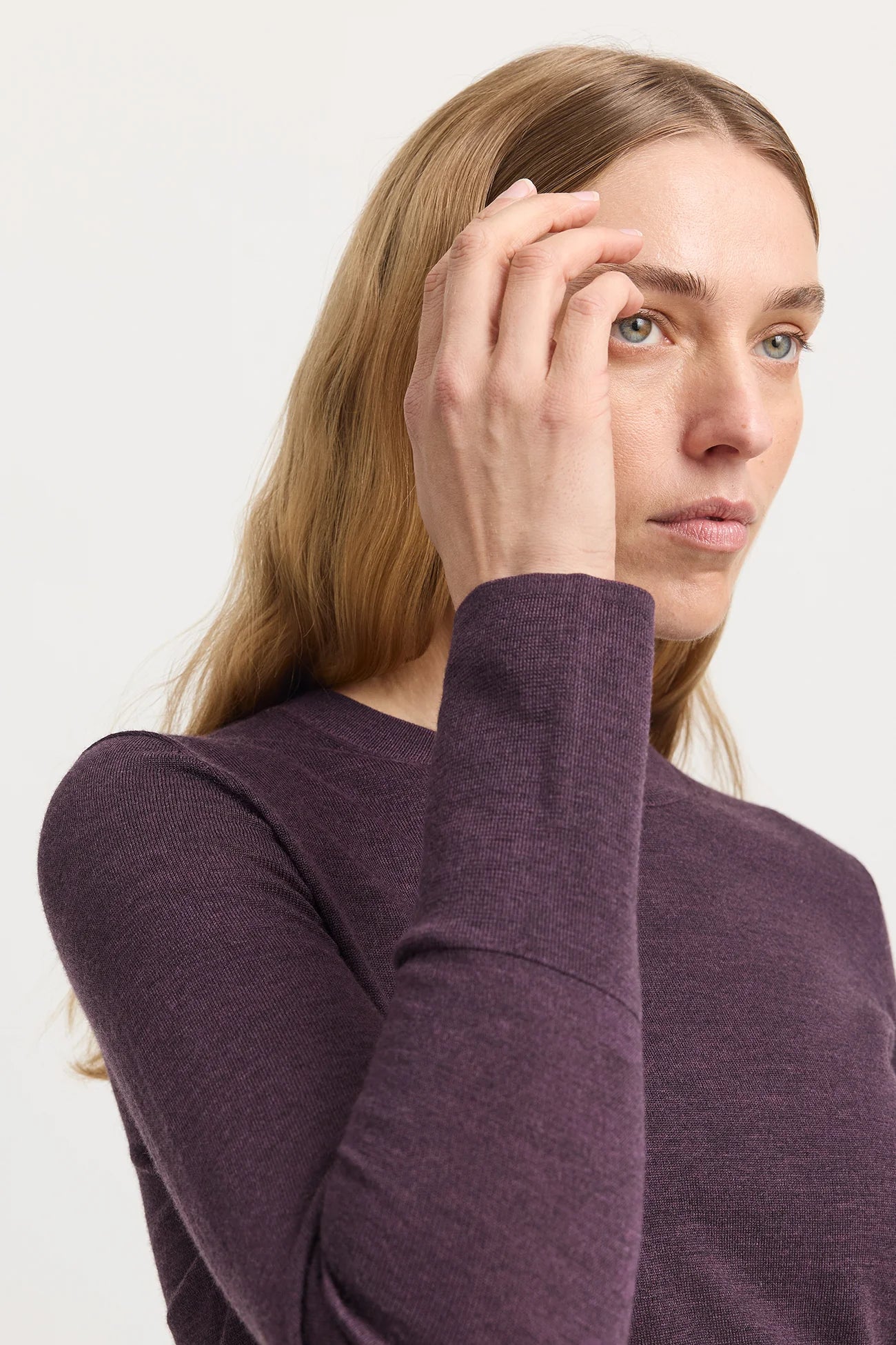 TOORALLIE FINE MERINO CREW - SUMAK - THE VOGUE STORE