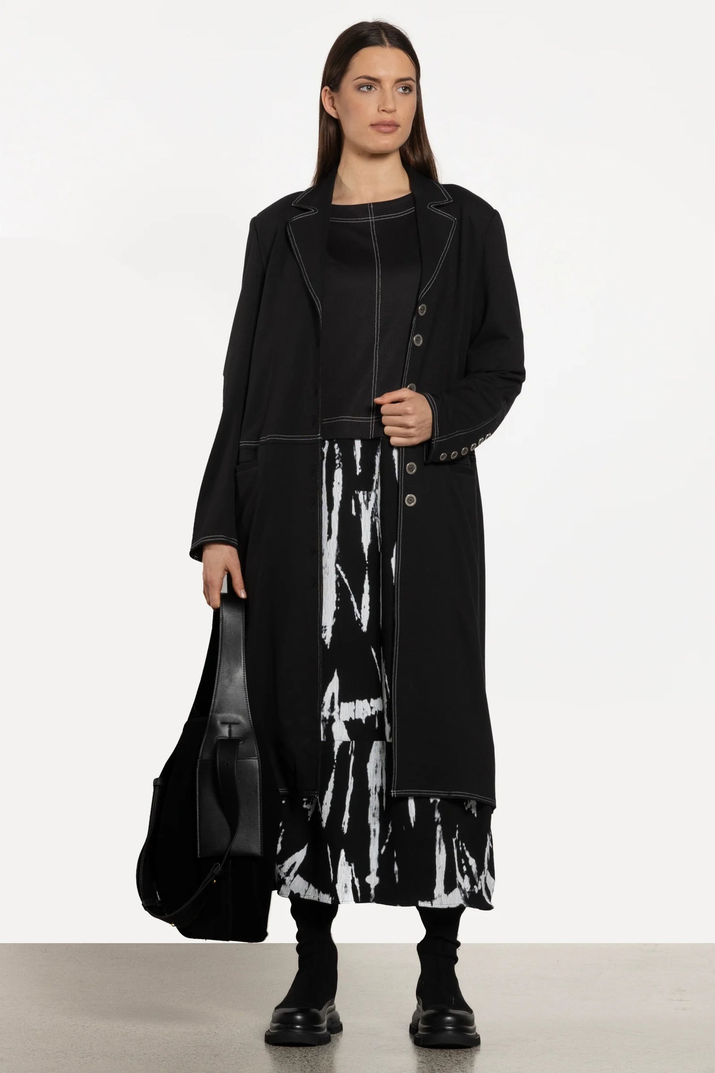 REPERTOIRE COVENTRY COAT - BLACK - THE VOGUE STORE