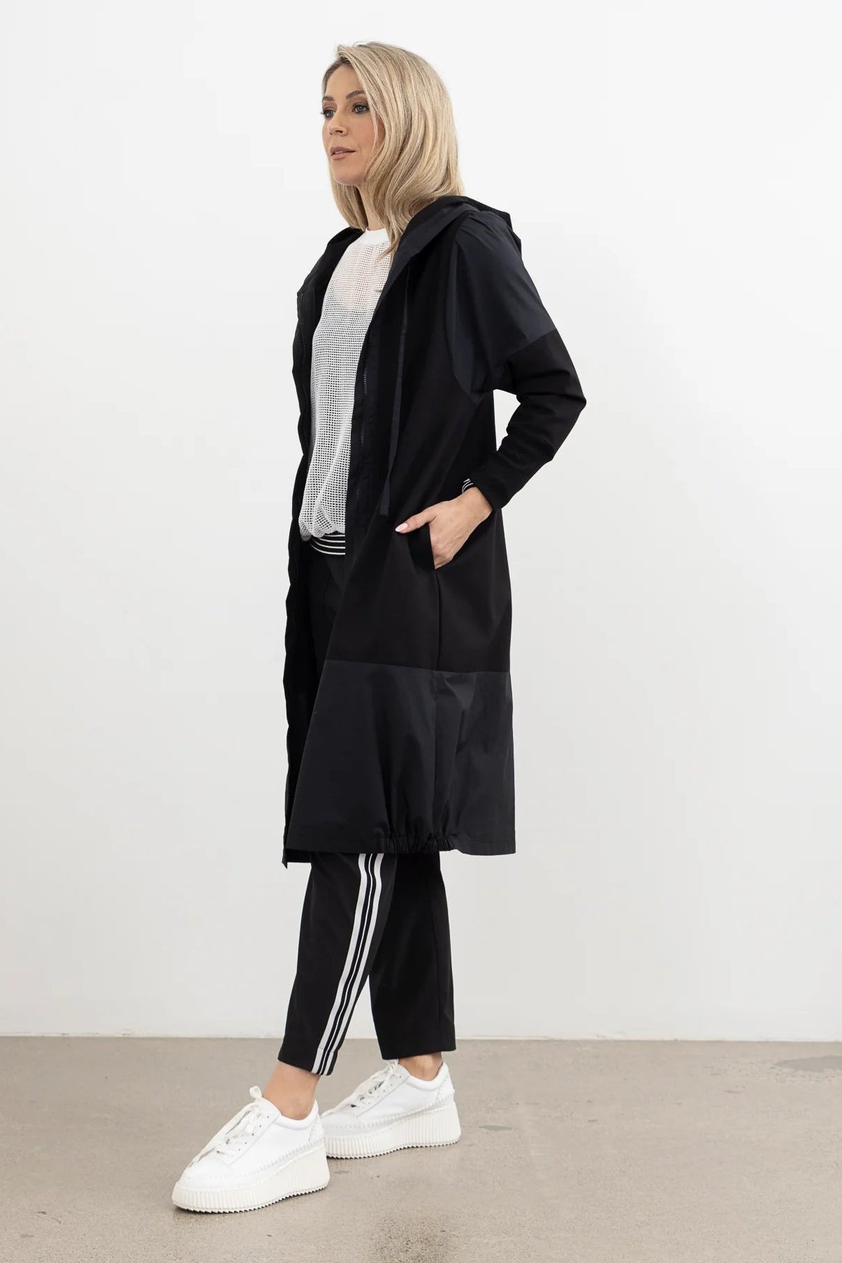 STYLE X LAB DRAMATIC OVERCAST COAT - BLACK - THE VOGUE STORE