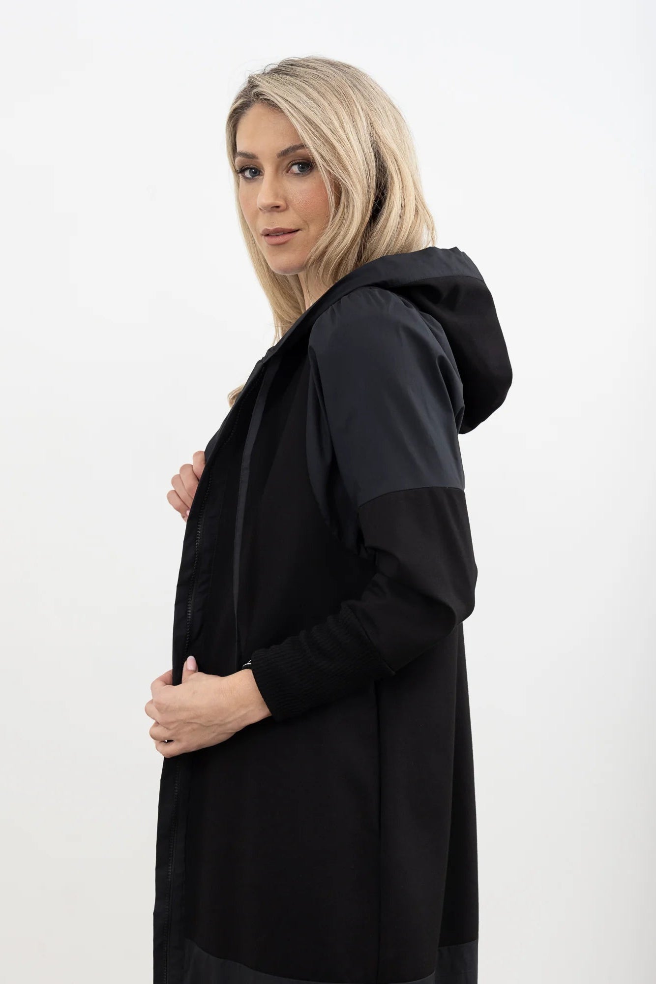STYLE X LAB DRAMATIC OVERCAST COAT - BLACK - THE VOGUE STORE