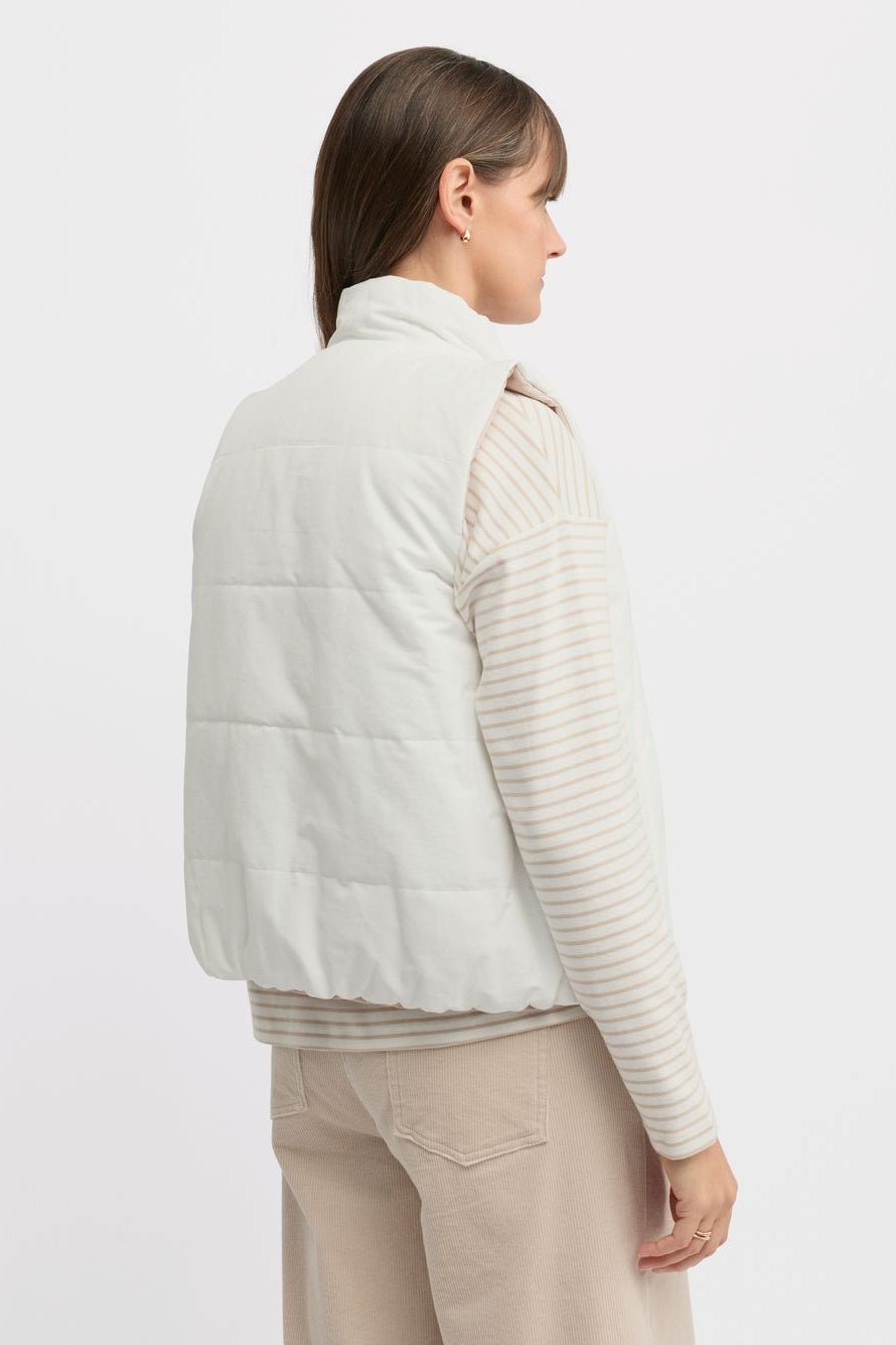 YARRA TRAIL LEVITY PUFFER - ALMOND ECRU - THE VOGUE STORE