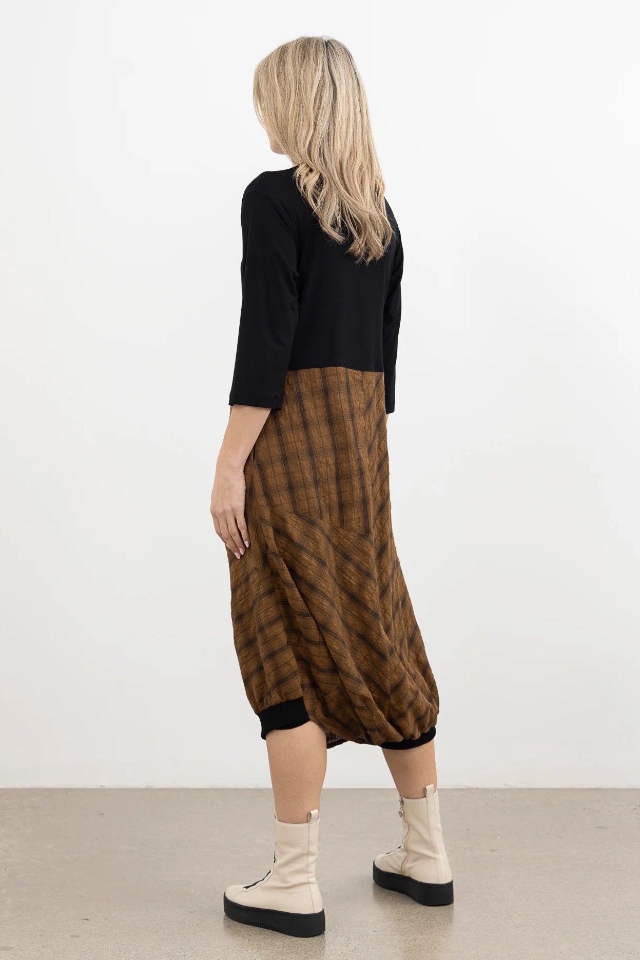 STYLE X LAB OVERCAST DRESS LINED - TAN - THE VOGUE STORE
