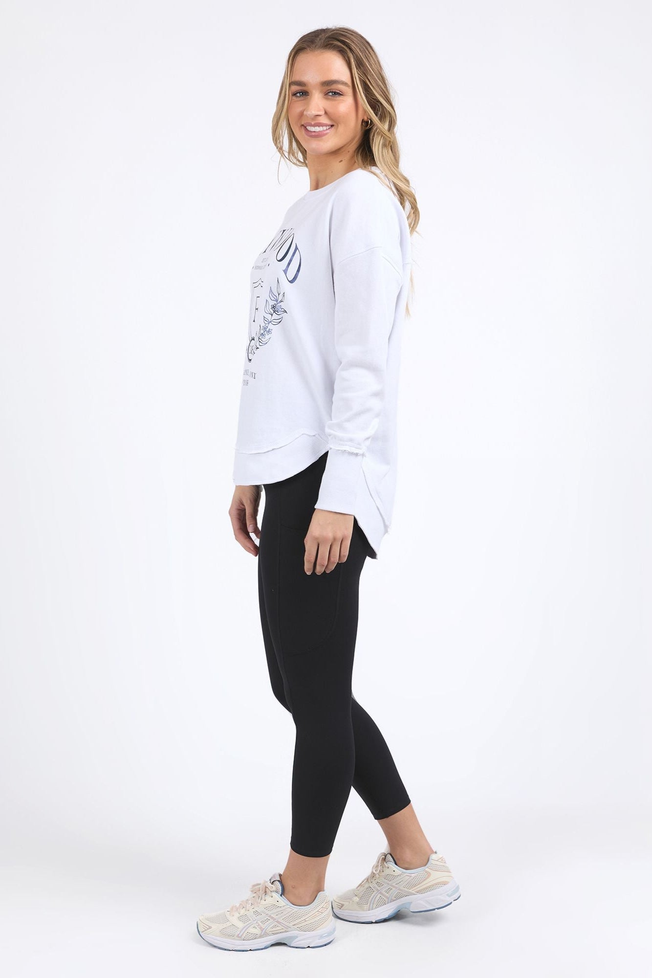 FOXWOOD SHEFFIELD CREW - WHITE - THE VOGUE STORE 