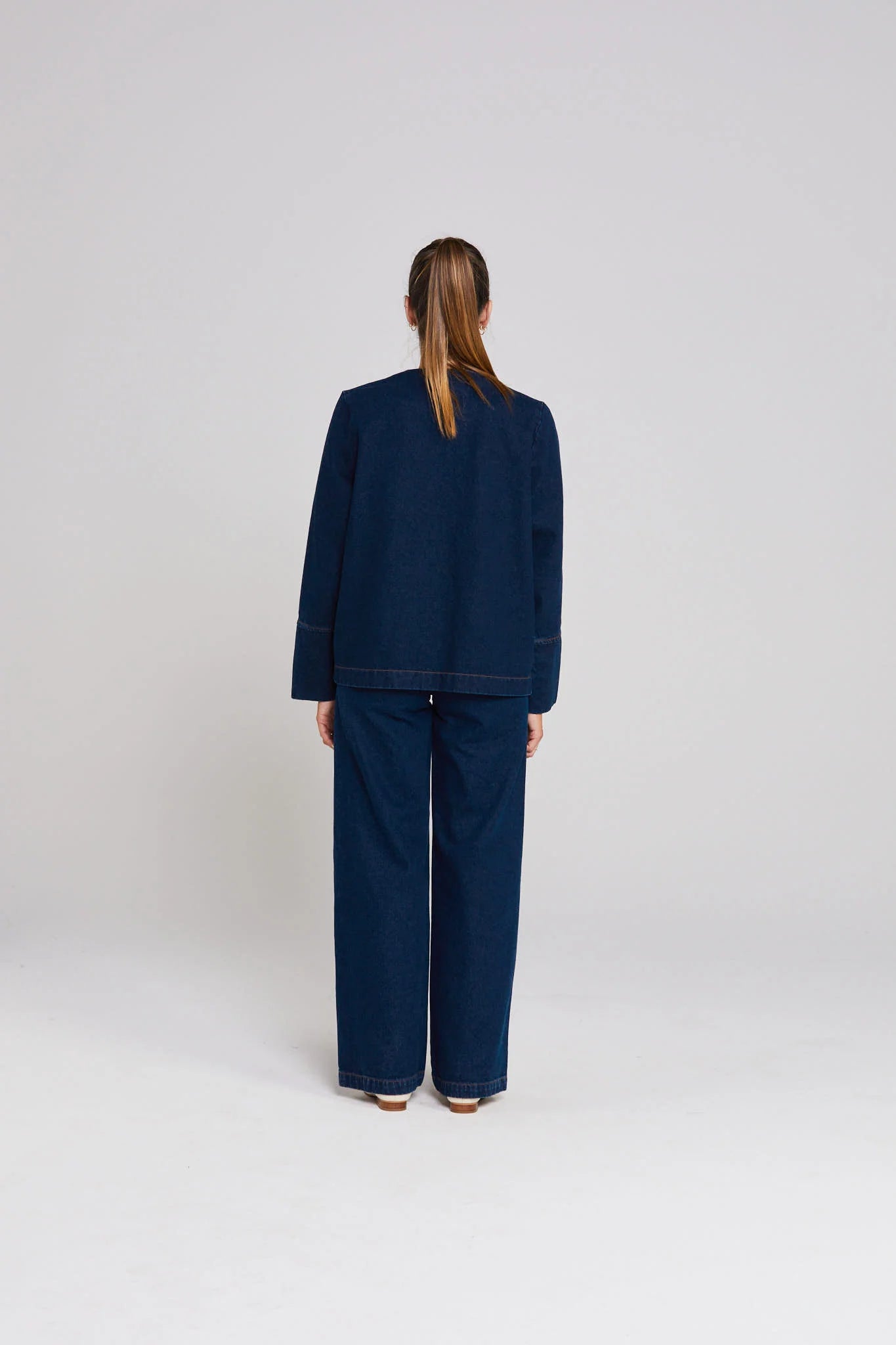THING THING EMBARK DENIM SHACKET - INDIGO - THE VOGUE STORE