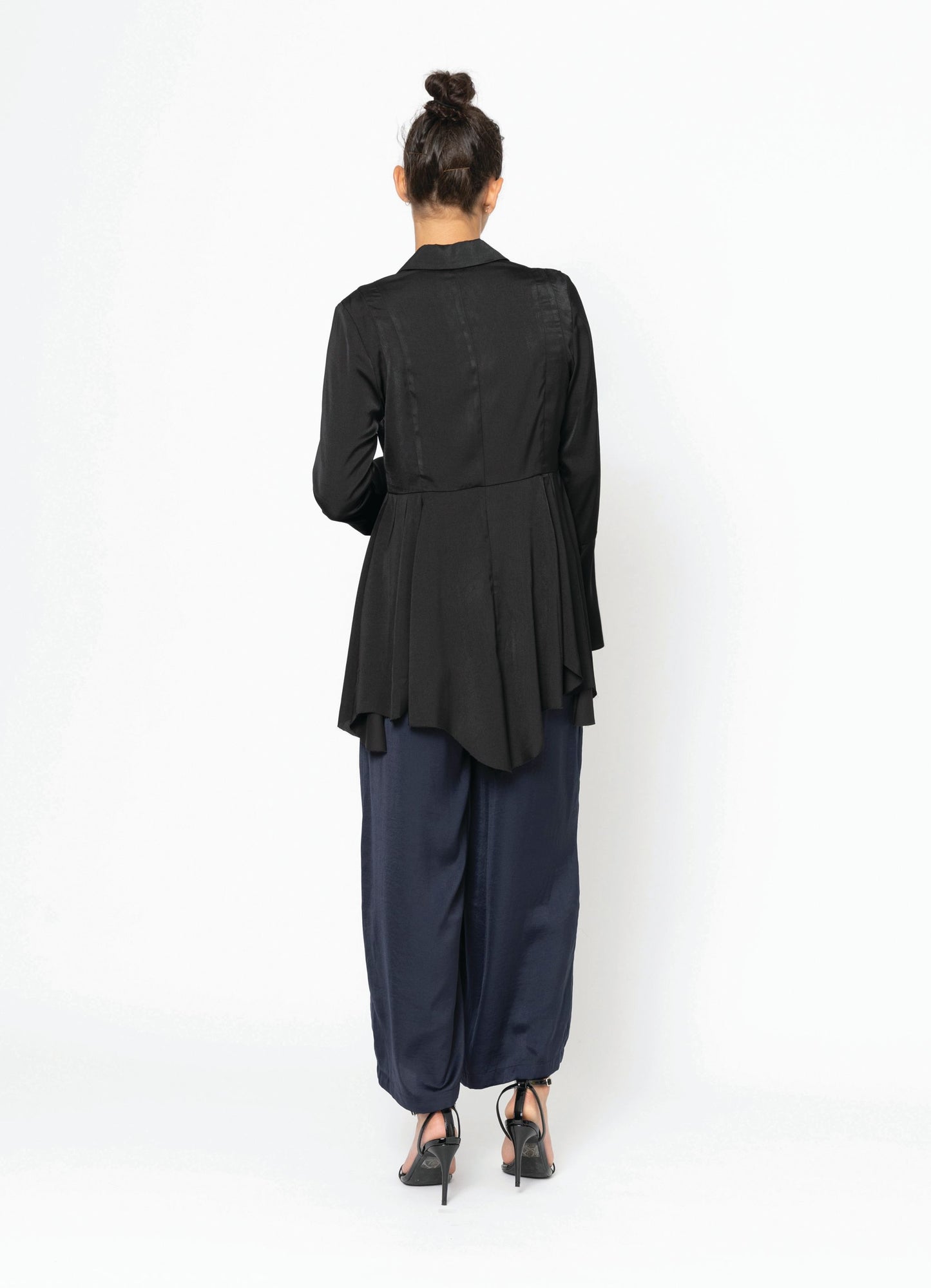 TWO BY TWO DINA JACKET - BLACK